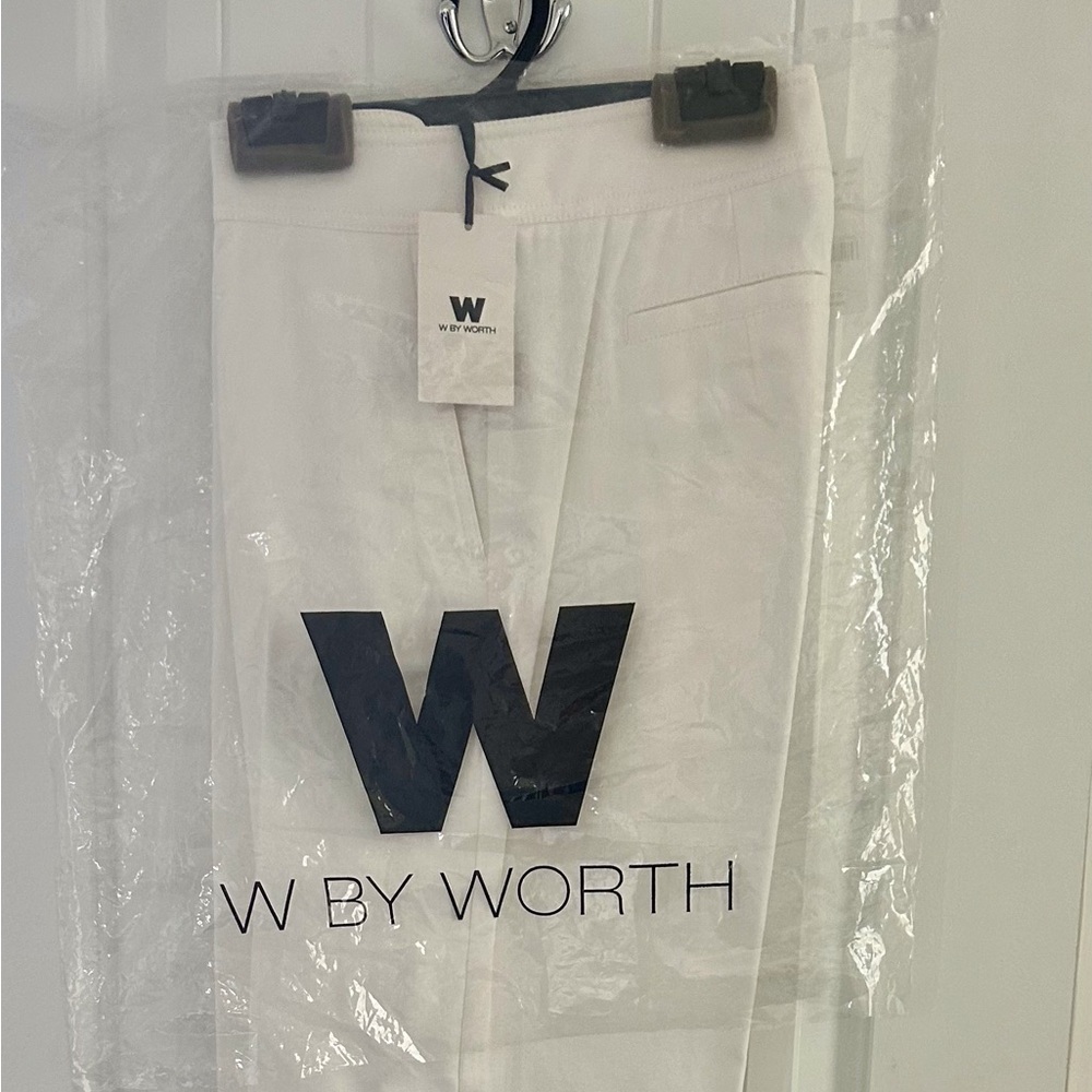 W by Worth white Brin pants. Generous size 2. Brand new, NWT